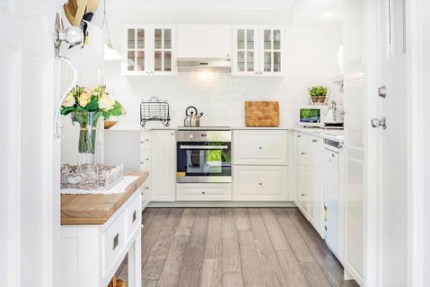 Red Gum Cottage - Accommodation Gladstone 1