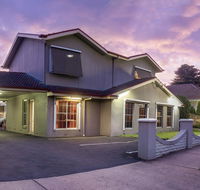 Redwood Manor Motel Apartments - Accommodation Gladstone