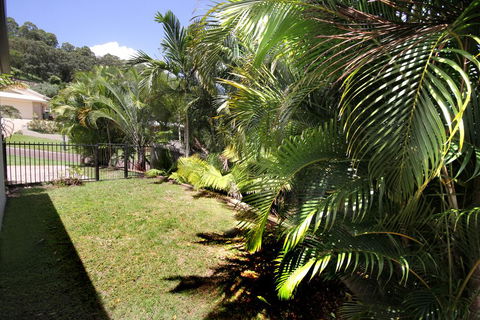 Relax At Coolum - Accommodation Gladstone 2