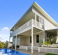Relax in style Peregian Beach - Accommodation Gladstone