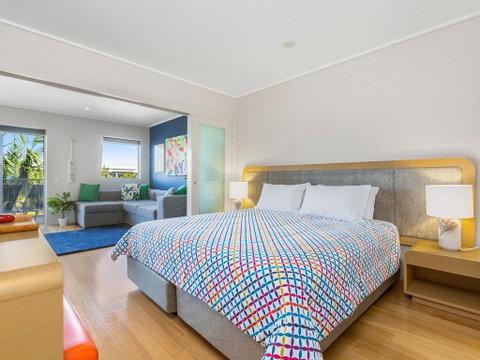 RESORT & SPA 6316 - Accommodation Gladstone 1