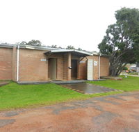 Rest Point Holiday Village - Accommodation Gladstone