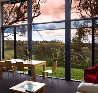 River Vineyard Retreat - Accommodation Gladstone