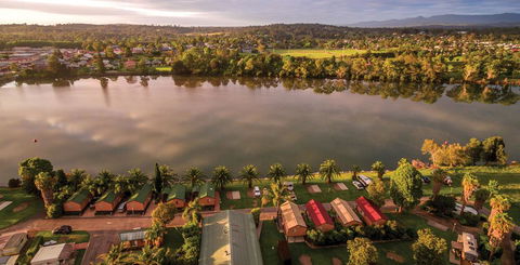 Riverbreeze Holiday Park - Accommodation Gladstone 3