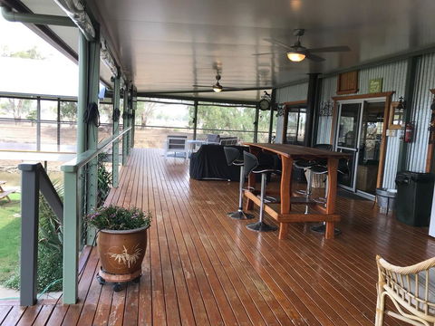 Riverside Farm Retreat BnB - Accommodation Gladstone 2