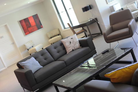 Riverside Oaks Golf Resort - Accommodation Gladstone 1