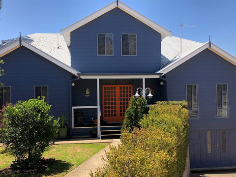 Riverview House B&B - Accommodation Gladstone 0