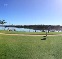 Riviera Caravan Park - Accommodation Gladstone