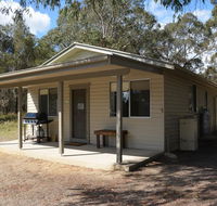 Robinsons Cabin - Accommodation Gladstone