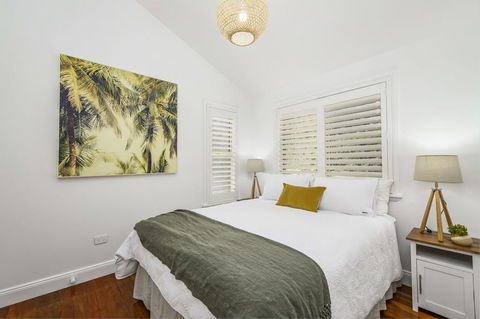 Rockpool, 17a Dulconghi Street - Accommodation Gladstone 0