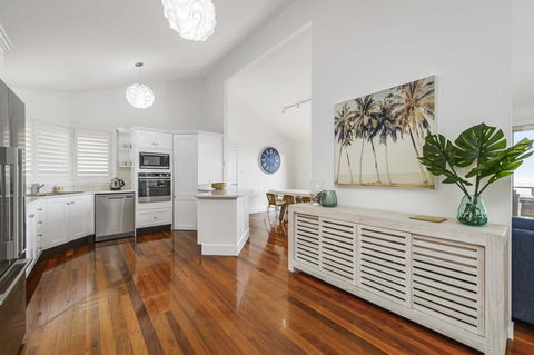 Rockpool, 17a Dulconghi Street - Accommodation Gladstone 3