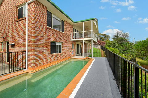 Rockpool, 17a Dulconghi Street - Accommodation Gladstone 2