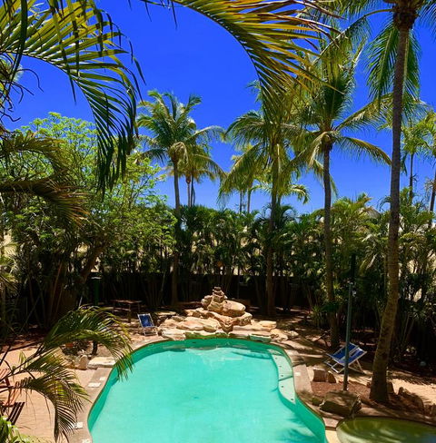 Roey Backpackers And Party Bar - Accommodation Gladstone 3