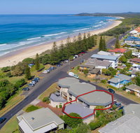 Romiaka 8 - views over the Pippi Beach - Accommodation Gladstone