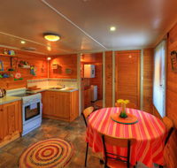 Rosebank Cottage Collection - Accommodation Gladstone