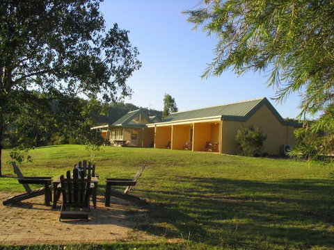 Rothbury Escape - Accommodation Gladstone 1
