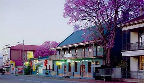 Royal Hotel Singleton - Accommodation Gladstone 0