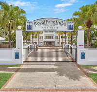 Royal Palm Villas - Accommodation Gladstone