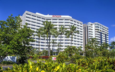 Rydges Esplanade Resort Cairns - Accommodation Gladstone 1