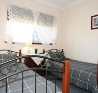 Safety Bay Guest House - Accommodation Gladstone