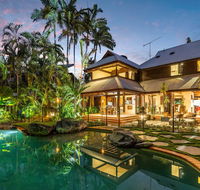 Sala On The Beach Luxury Beachfront House - Accommodation Gladstone