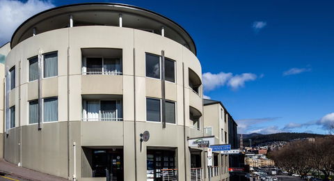 Salamanca Terraces - Accommodation Gladstone 2