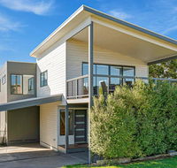 Saltwater Place - Accommodation Gladstone