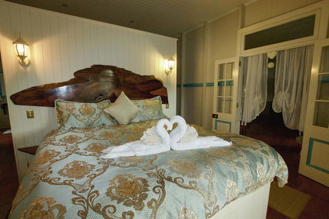 Samford Lakes - Accommodation Gladstone 2