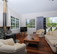 Samford Lakes - Accommodation Gladstone