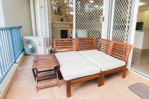 Sanctuary Lake Apartments - Accommodation Gladstone 1