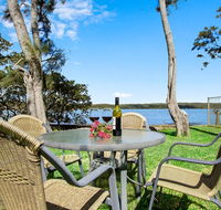 Sanctuary on the Bay - fish or kayak from the yard - Accommodation Gladstone