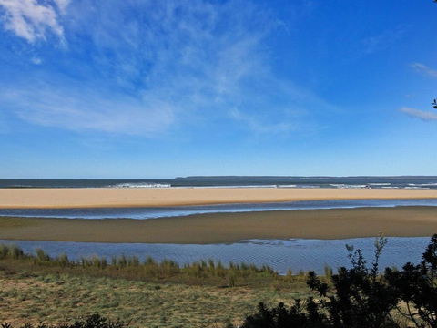 Sanctuary On The Bay - Fish Or Kayak From The Yard - Accommodation Gladstone 2