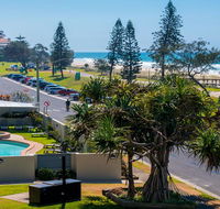 Sandrift Beachfront Apartments - Accommodation Gladstone