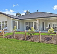 Santa Ana Retreat - Accommodation Gladstone