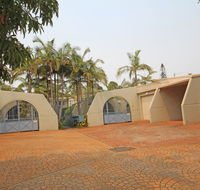 Santa Barbara - Accommodation Gladstone