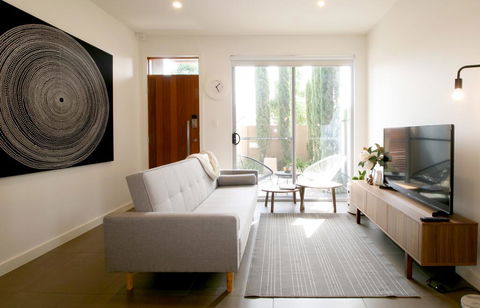 SATOR City Fringe Home Away From Home Pets OK! - Accommodation Gladstone 2