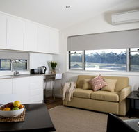 Savannah Cabins Taronga Western Plains Zoo - Accommodation Gladstone