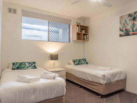 Sawtell Beachside On 4th #2 - Accommodation Gladstone 3