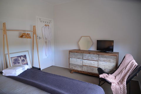 Scotts Head Beach Bunker - Accommodation Gladstone 3