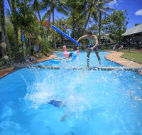 Scotty's Mission Beach YHA - Accommodation Gladstone