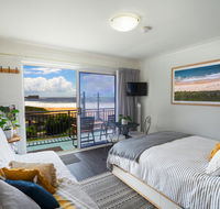 Sea Breeze Studio - Accommodation Gladstone