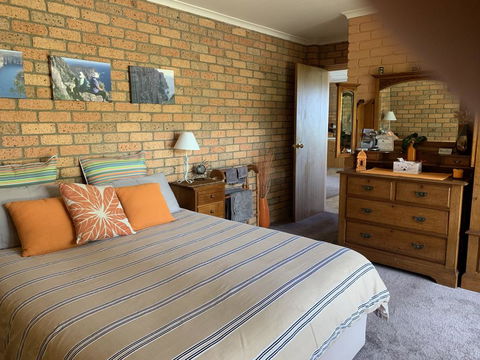 Sea Change Safety Cove - Accommodation Gladstone 1