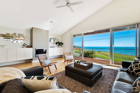 Sea La Vie - Accommodation Gladstone 3