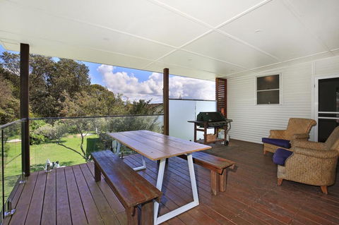 Sea Mist - Pet Friendly - Direct Access To Beach - Accommodation Gladstone 2