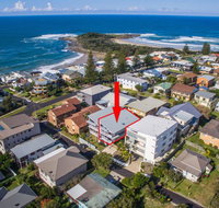 SeaCrest - plunge pool and views - Accommodation Gladstone