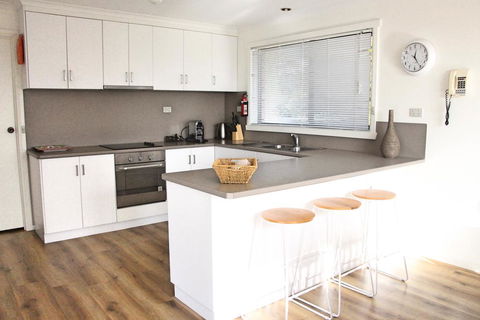 SEAHOUSE - Accommodation Gladstone 2