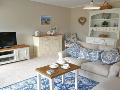 Sealark - Views Of The Bay - Accommodation Gladstone 1