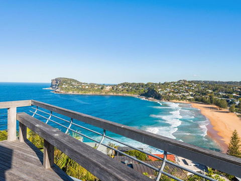 Seascape - Accommodation Gladstone 1