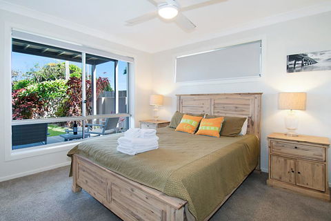 Seascape - Lennox Head - Accommodation Gladstone 3