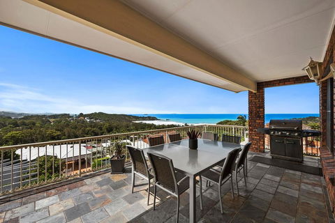 Seascape At Diggers Beach - Accommodation Gladstone 2
